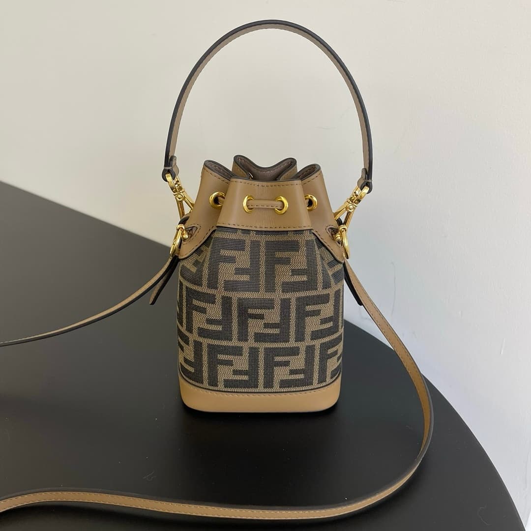 펜디 미니 몬트레조 버킷백 - Bag (펜디) - 이미지 2