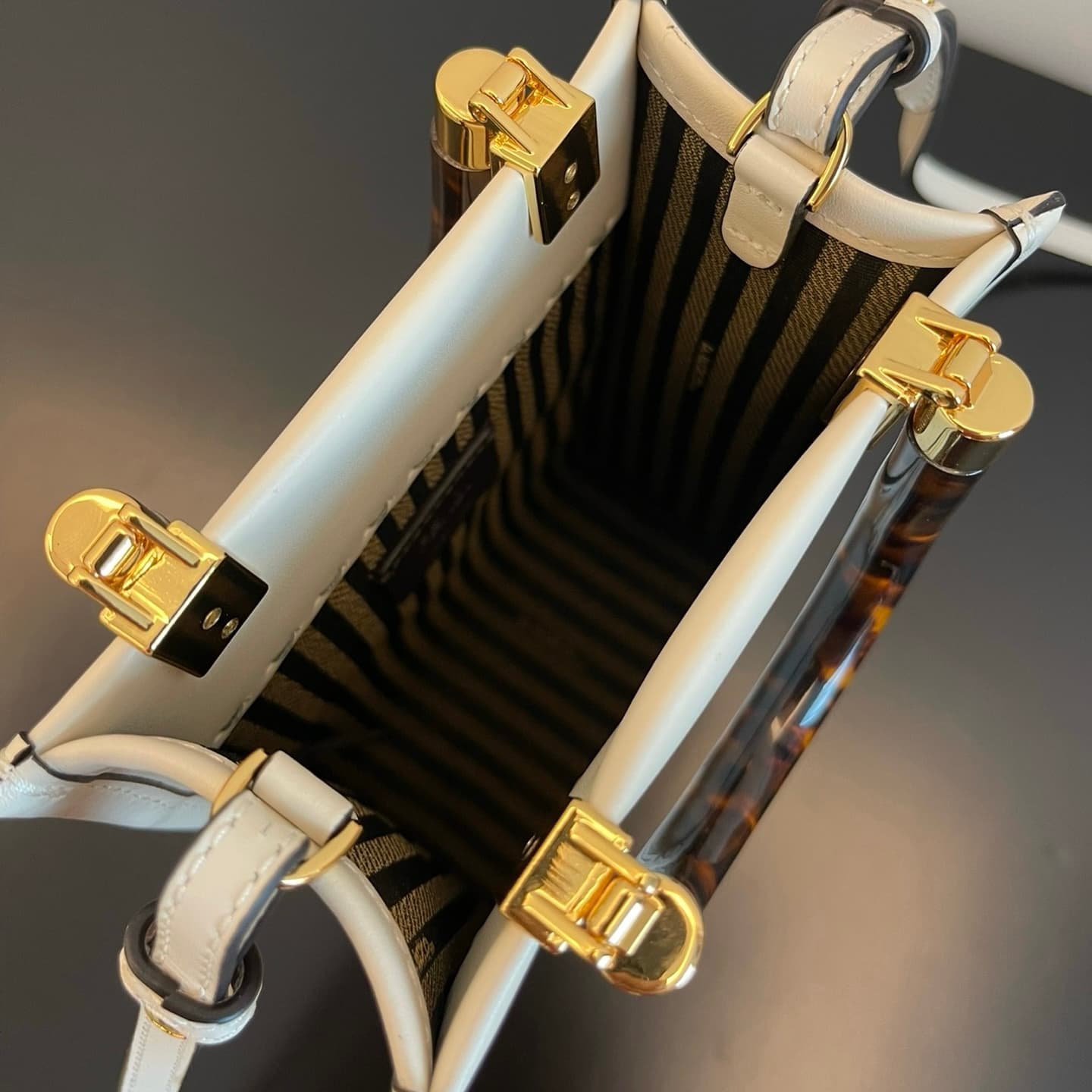 펜디 미니 션샤인 쇼퍼백 - Bag (펜디) - 이미지 6