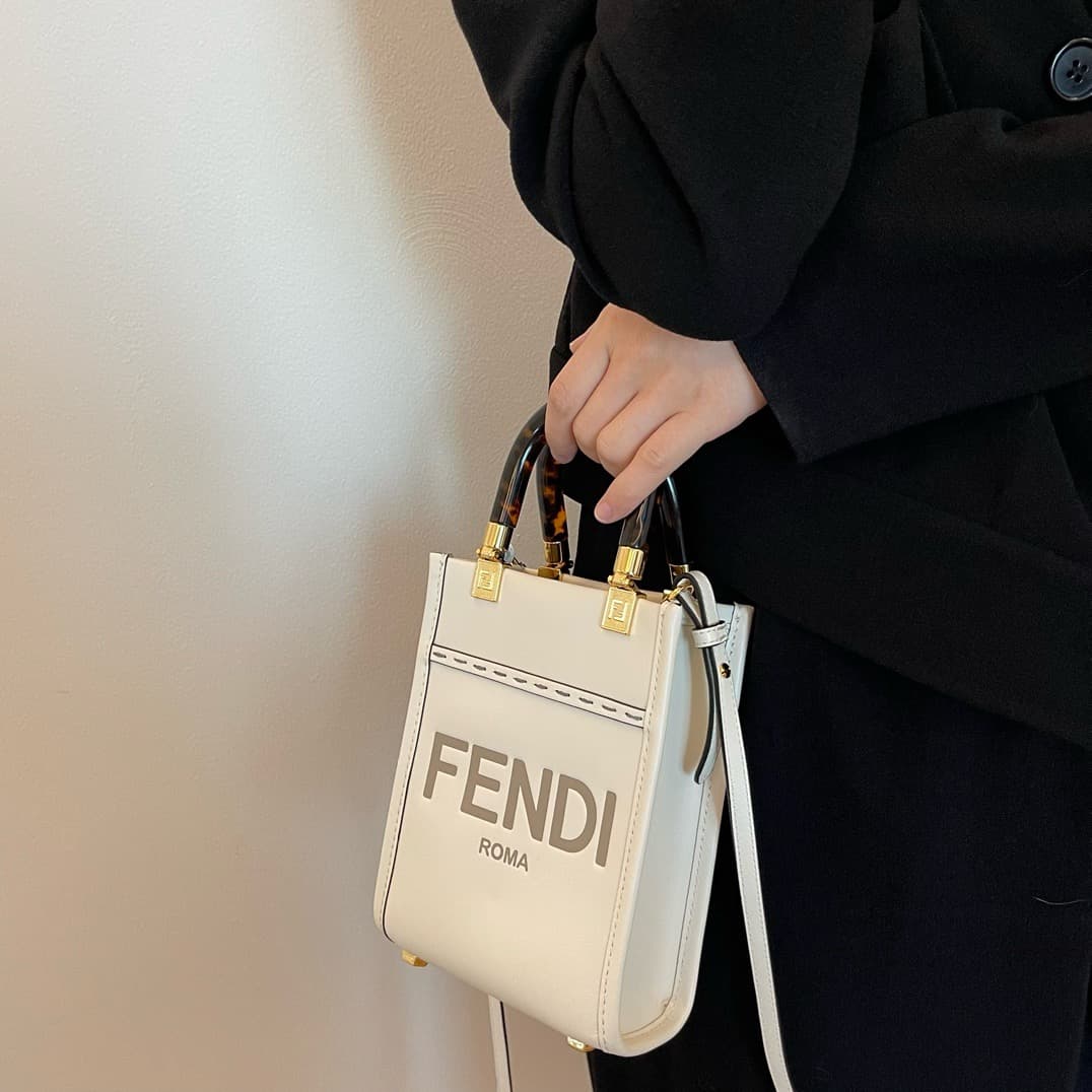 펜디 미니 션샤인 쇼퍼백 - Bag (펜디) - 이미지 8