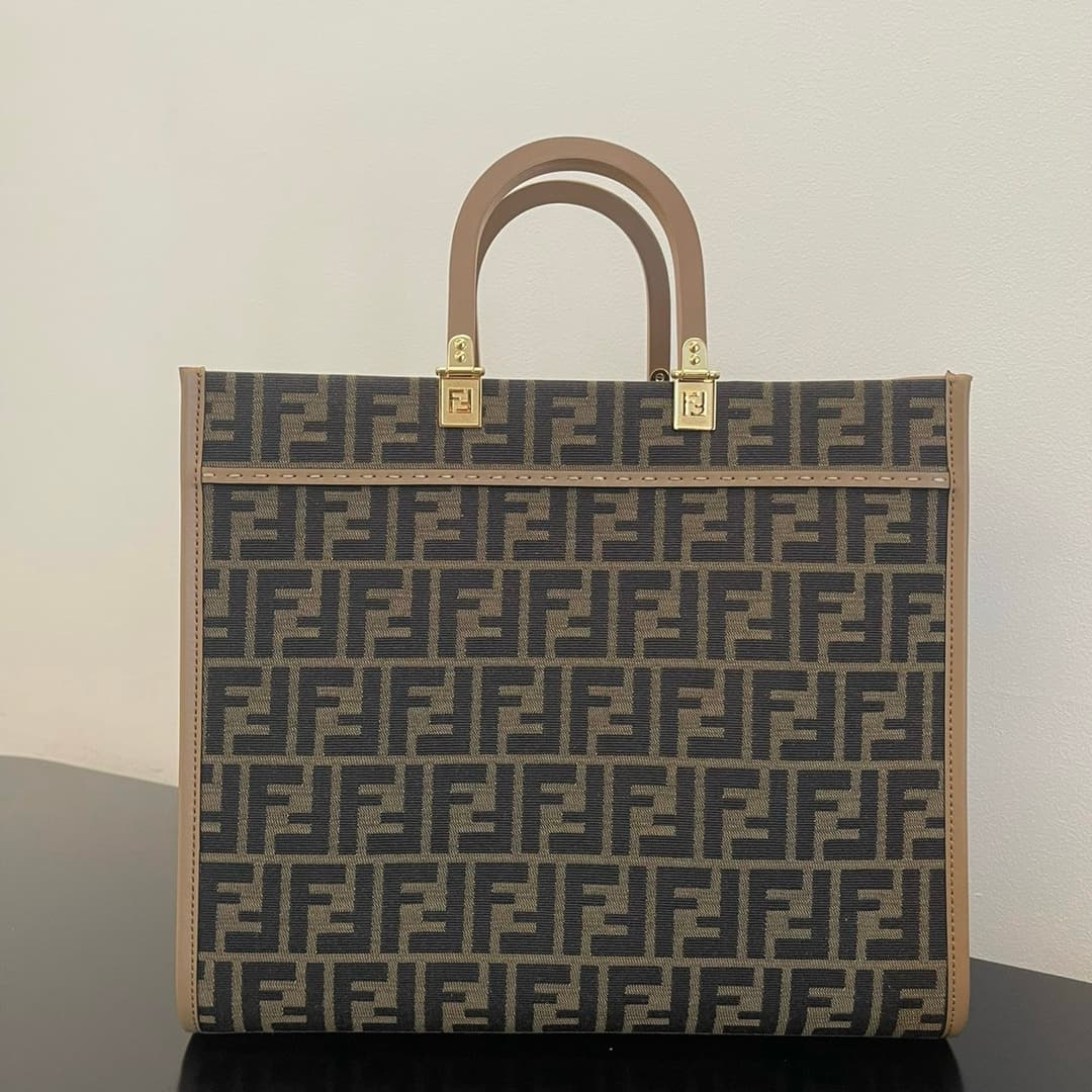 펜디 미디움 션샤인 쇼퍼백 - Bag (펜디) - 이미지 2