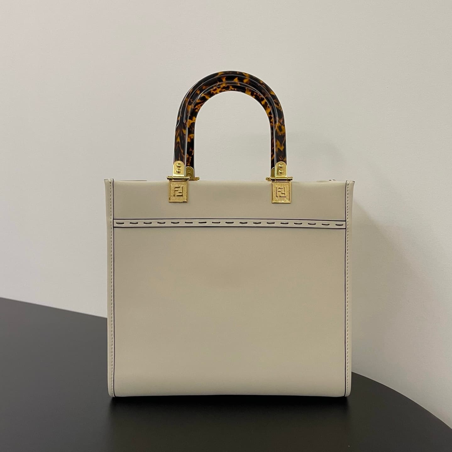 펜디 스몰 션샤인 쇼퍼백 - Bag (펜디) - 이미지 2