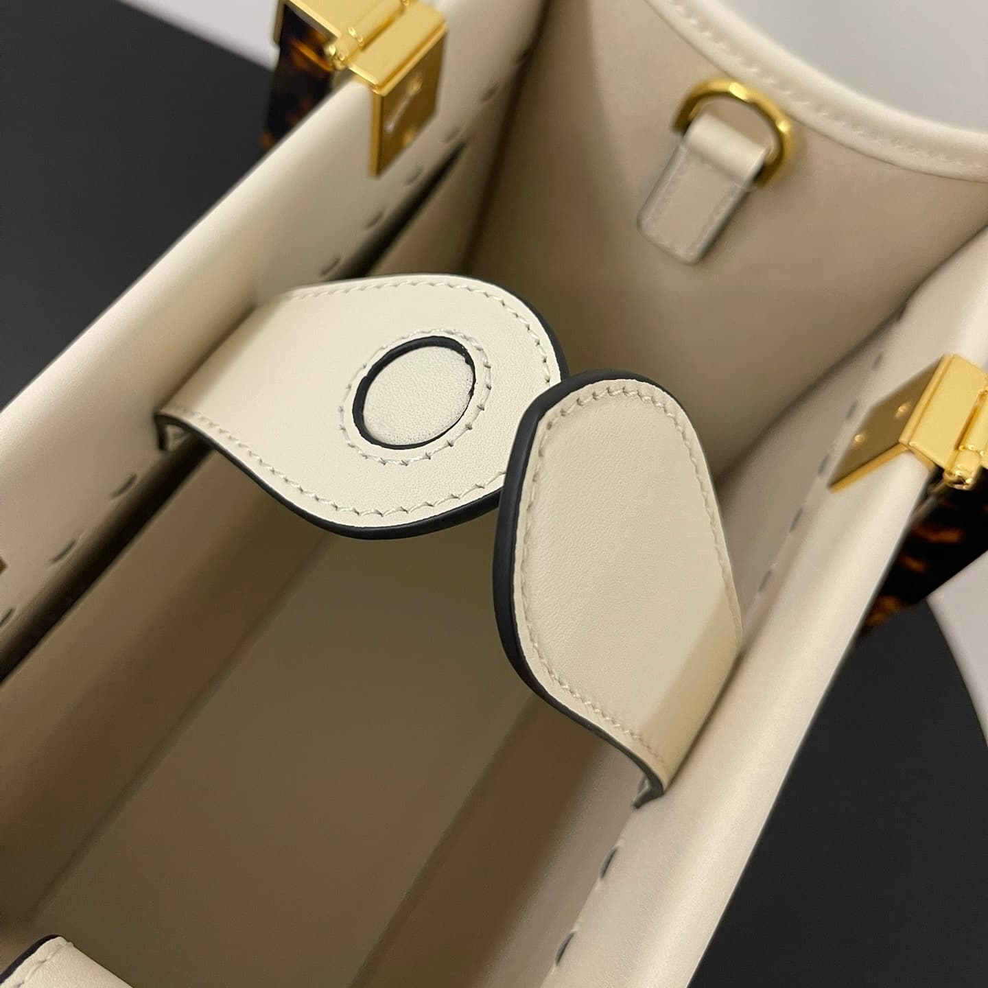 펜디 스몰 션샤인 쇼퍼백 - Bag (펜디) - 이미지 6