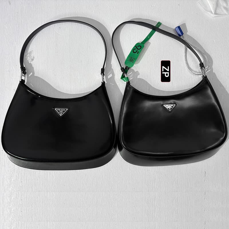 프라다 프라다 클레오 브러시드 레더 숄더백 레플리카 - Bag | 제이샵 레플리카 사이트