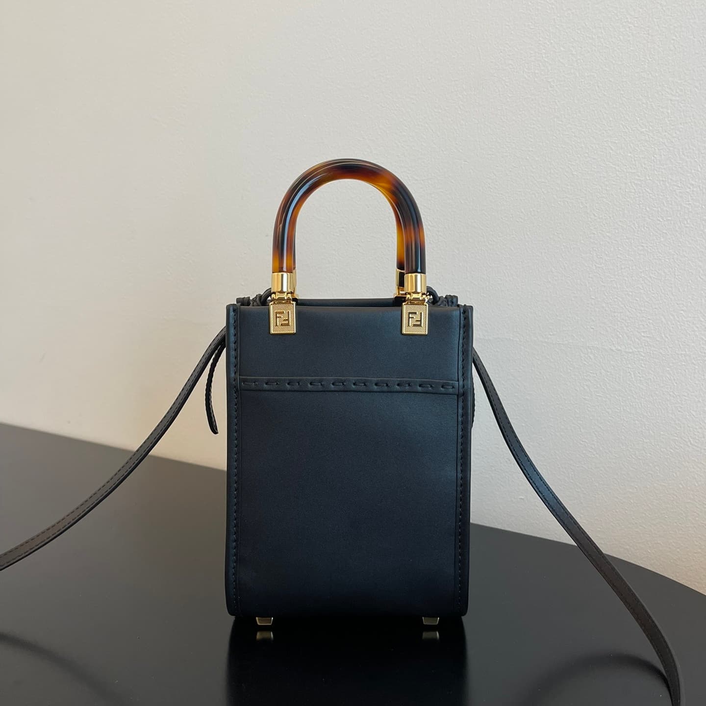 펜디 미니 션샤인 쇼퍼백 - Bag (펜디) - 이미지 2