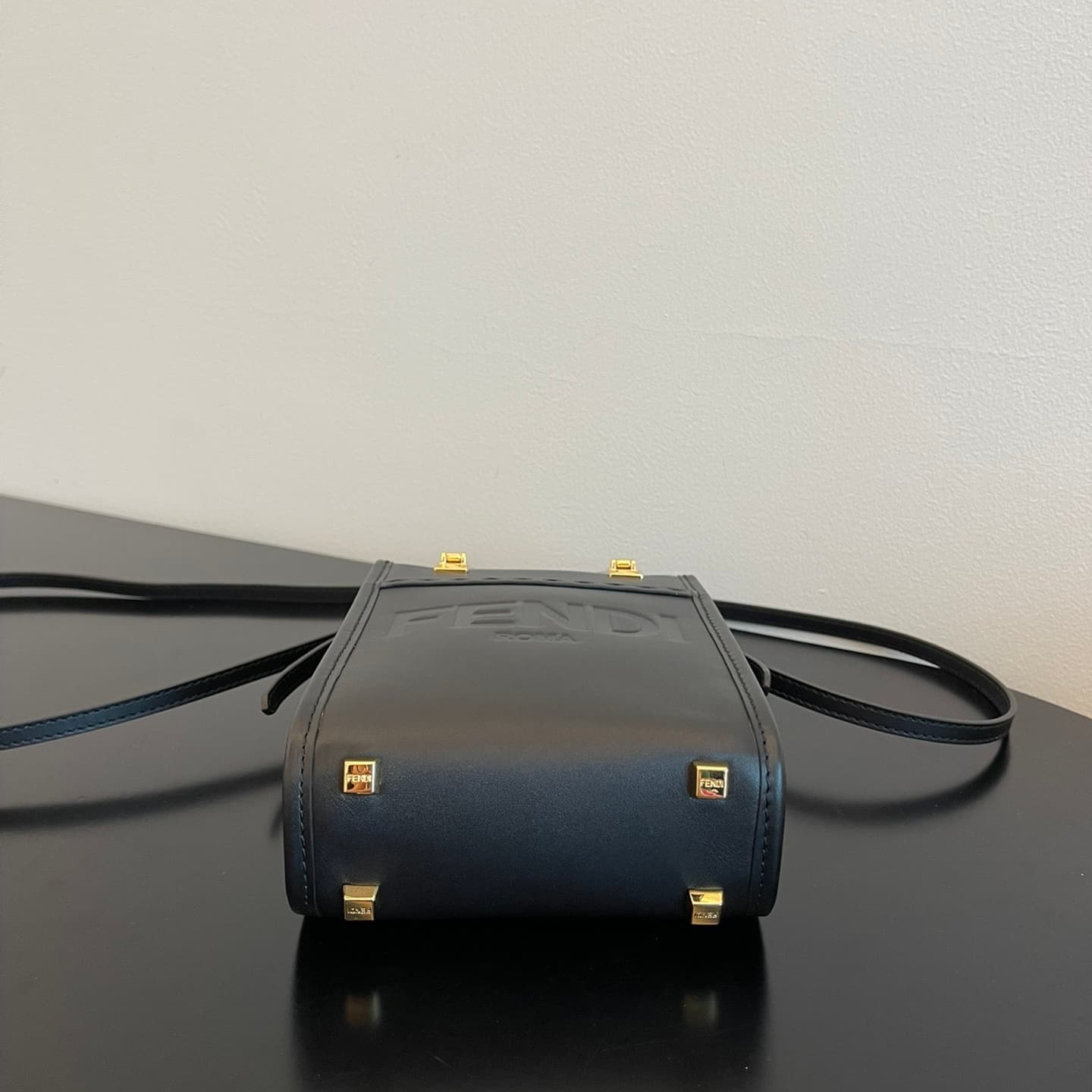 펜디 미니 션샤인 쇼퍼백 - Bag (펜디) - 이미지 4