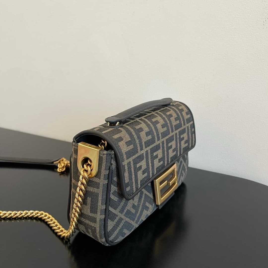 펜디 아이코닉 바게트백 - Bag (펜디) - 이미지 3